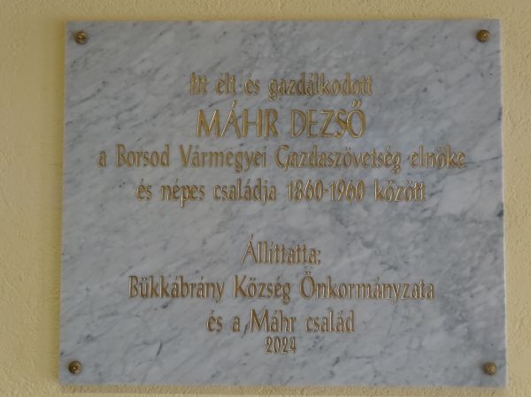 Máhr Dezső (1861-1931) és családja tiszteletére avattunk emléktáblát galéria kép 5